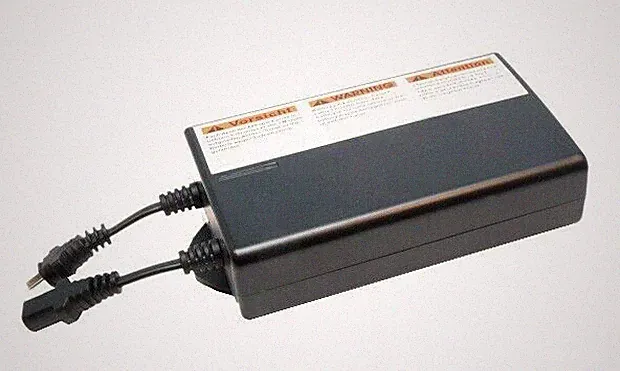 Southern Motion Parker House - Wireless Rechargeable Battery Pack Power Suppl...